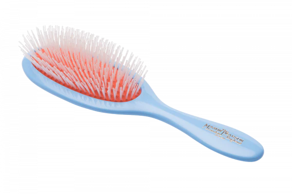 Mason Pearson Handy Detangler Nylon Hairbrush - N3 - Image 3